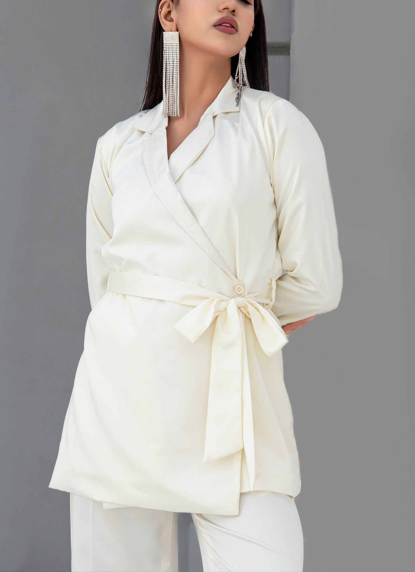 Swan White Suit
